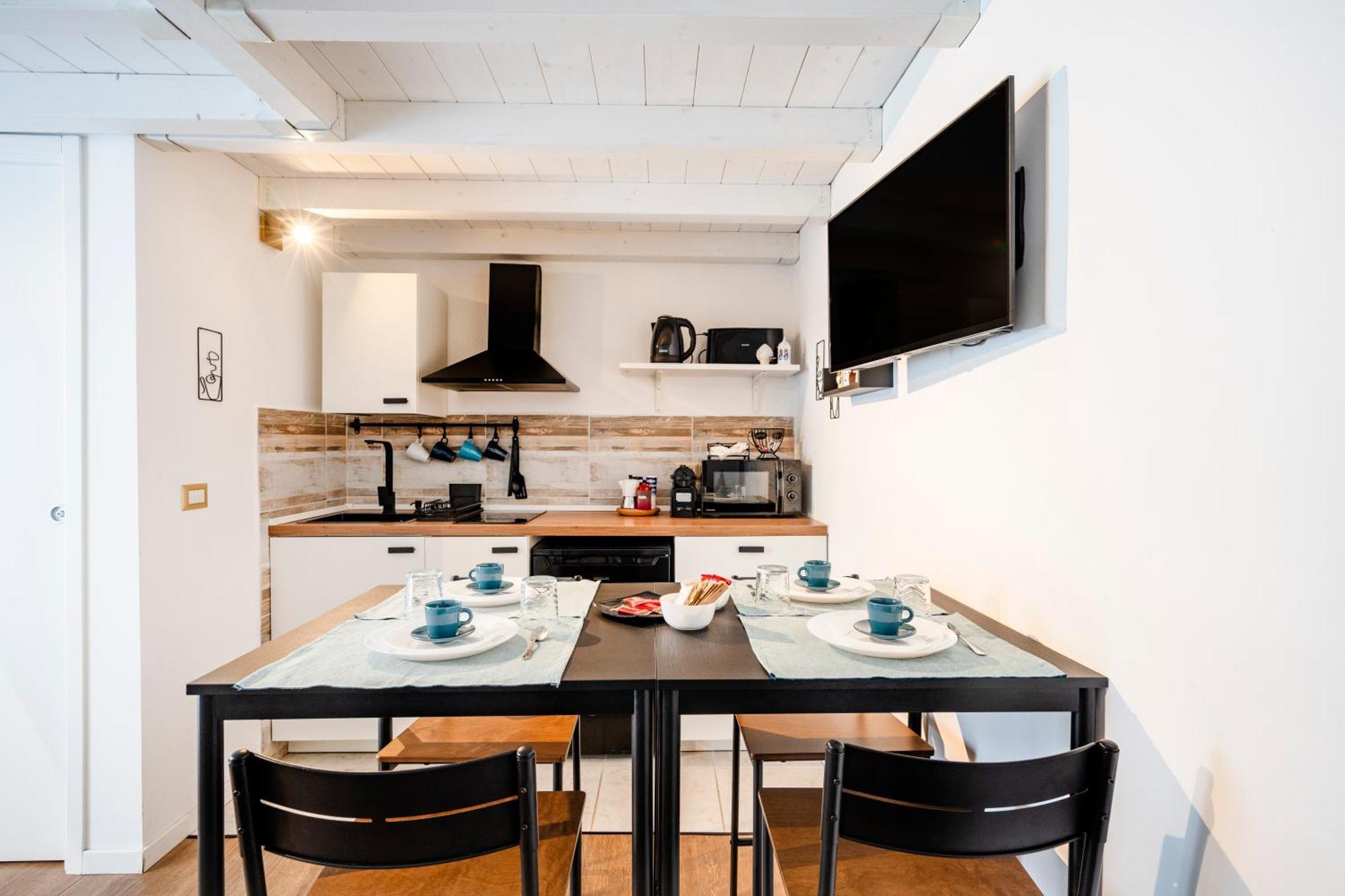 Liz Apartment Бари Екстериор снимка
