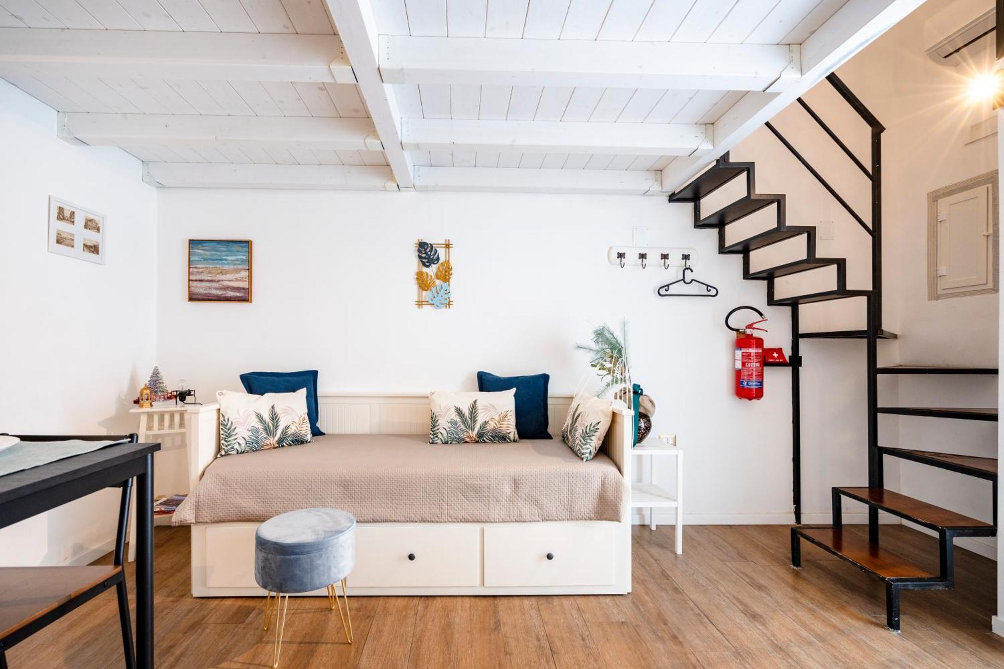 Liz Apartment Бари Екстериор снимка